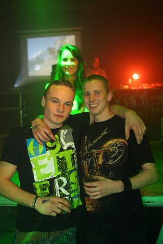 (003)--2012-11-10_23-47-35